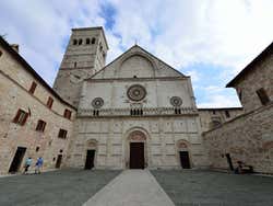 Asís, Duomo