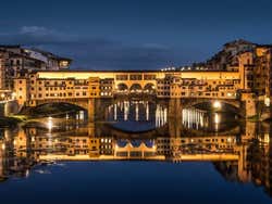 Ponte Vecchio vista da ponte alle Grazie