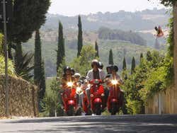 Tour de vespa pela Toscana